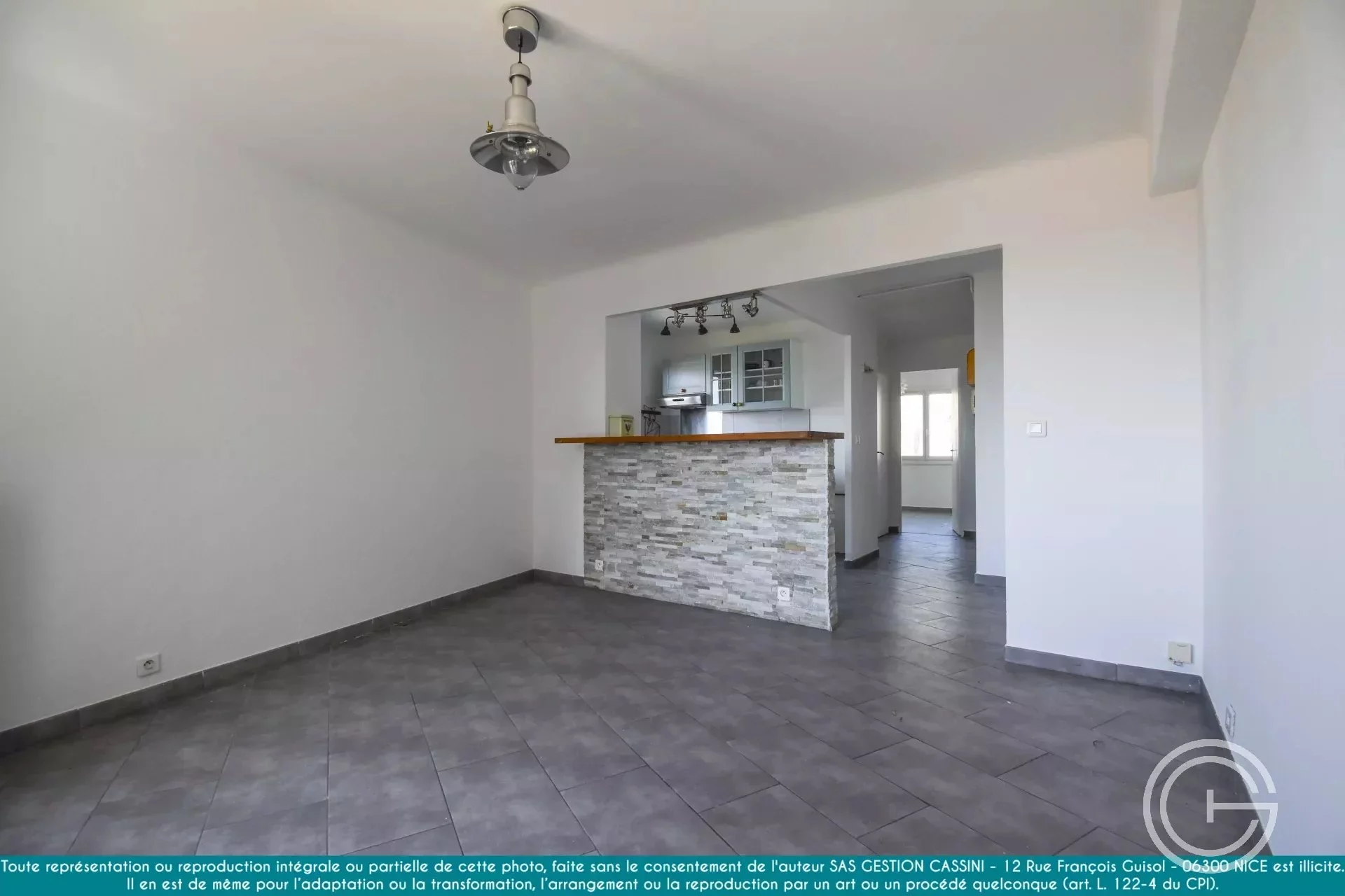 Appartement 2 pièces 42 m² Nice Saint Maurice