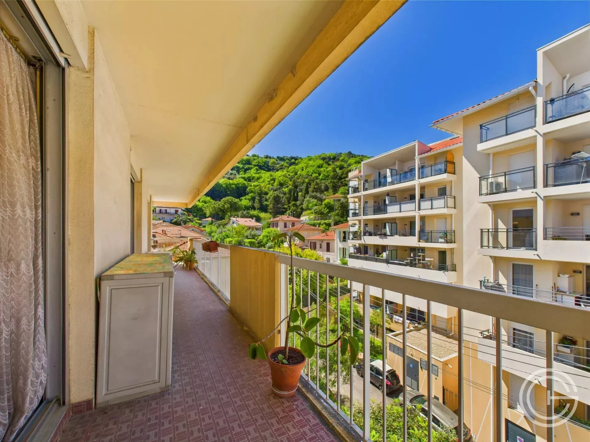 Appartement 2 pièces 48 m² Nice Saint Sylvestre