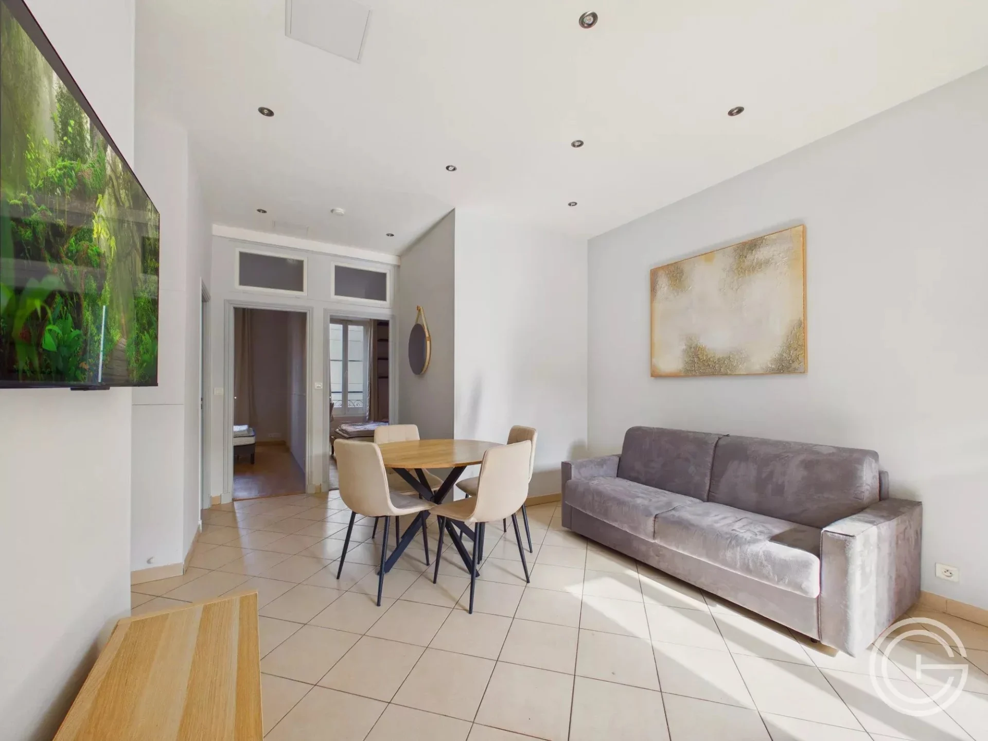Appartement 3 pièces 47 m² Nice Riquier
