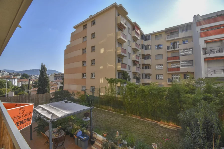 2 PIECES TERRASSE + CAVE – PROCHE PLACE GOIRAN – NICE