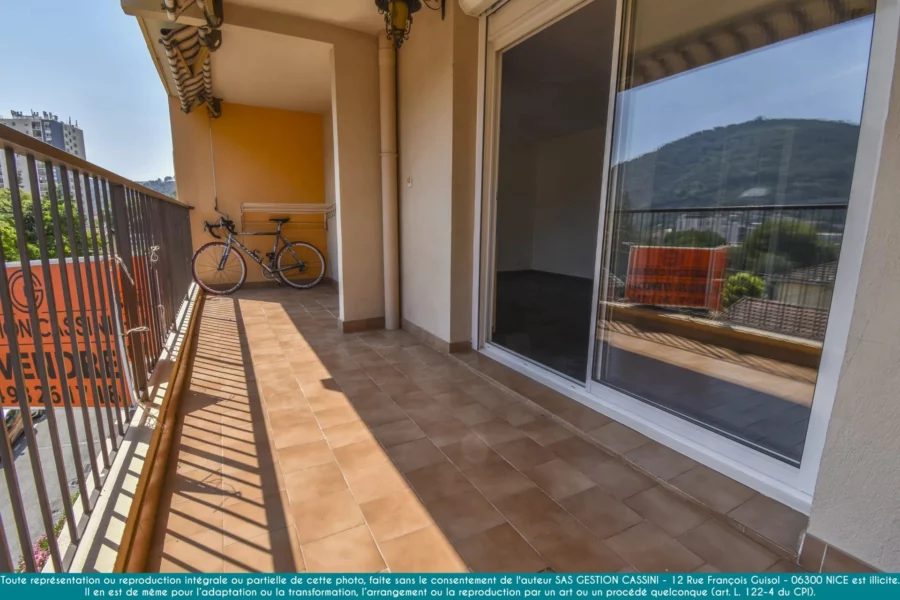 4 PIECES TERRASSE CAVE – GARAGE EN SUS +15.000 € – CHEMIN DE L’ARBRE – LA TRINITE