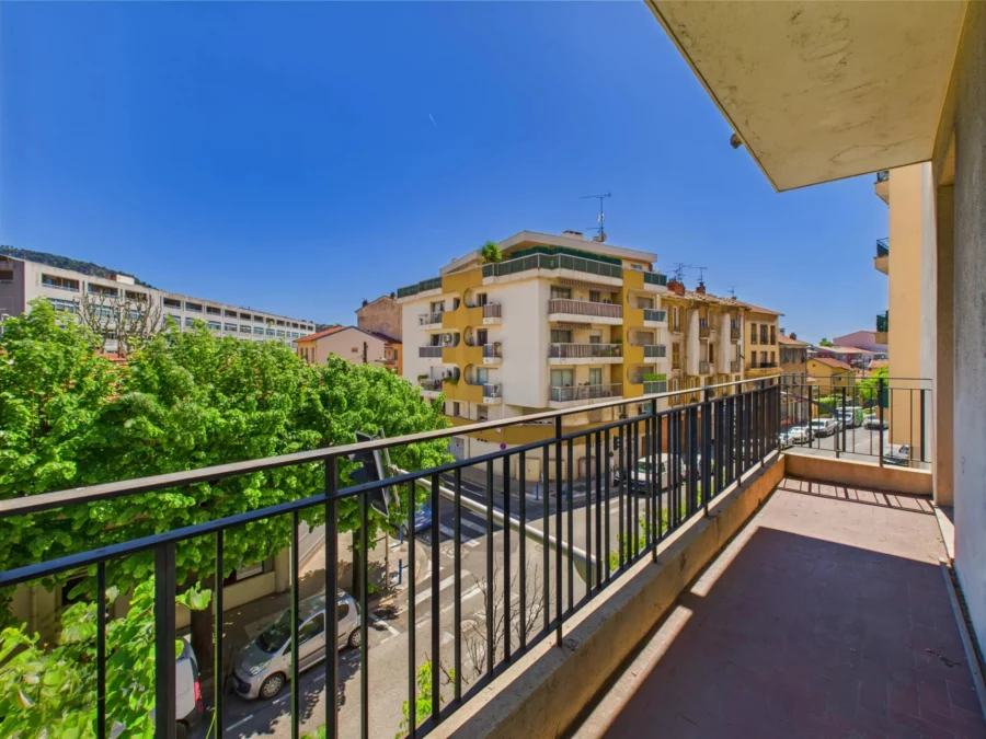 Appartement 3 pièces – Terrasse – Bd Pasteur NICE