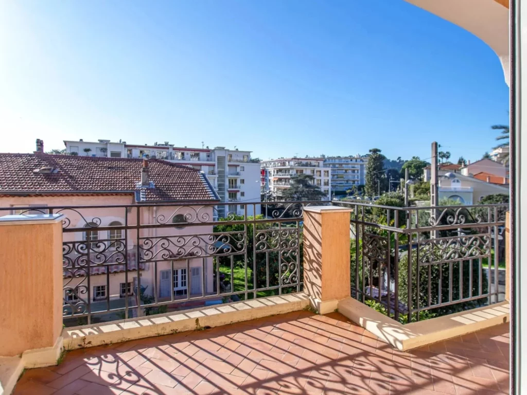 Villa individuelle – Avenue de la Mer – NICE Le Port