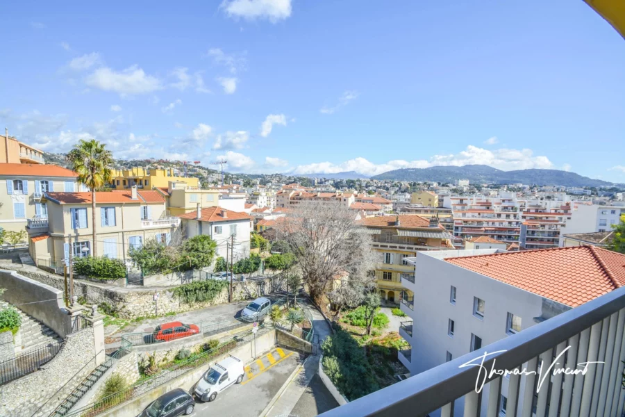 AVENUE STEPHEN LIEGARD – NICE