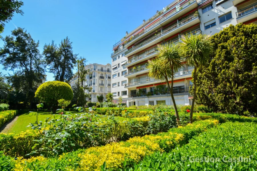 LIBERATION – NICE