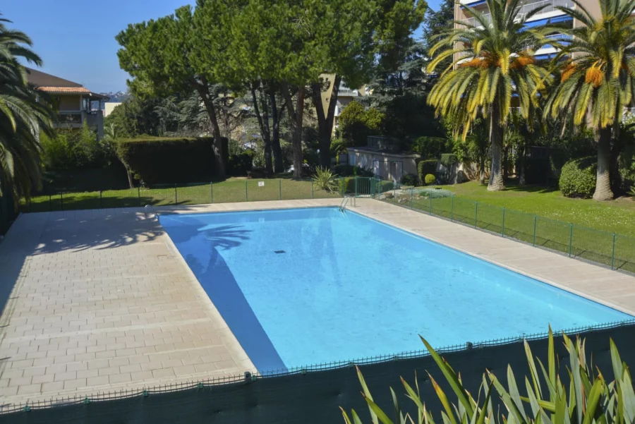 4 PIECES CAVE PARKING – CORNICHE FLEURIE – NICE
