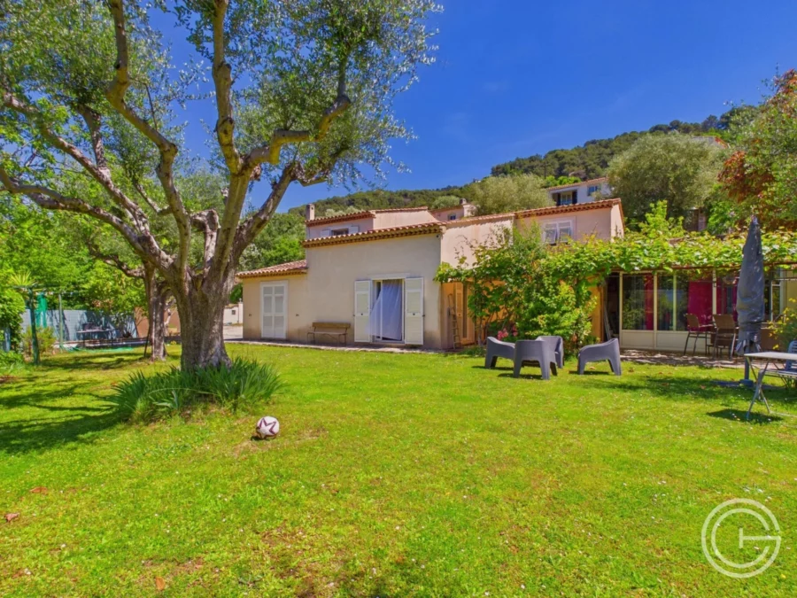 Maison 5 pièces 163 m² Blausasc