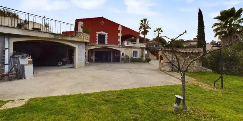 Maison 10 pièces 265 m² Contes