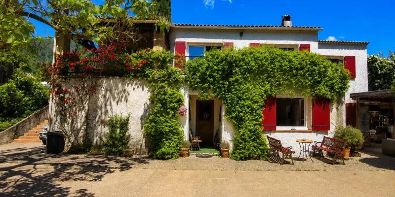 Maison 10 pièces 276 m² Tourrette-Levens